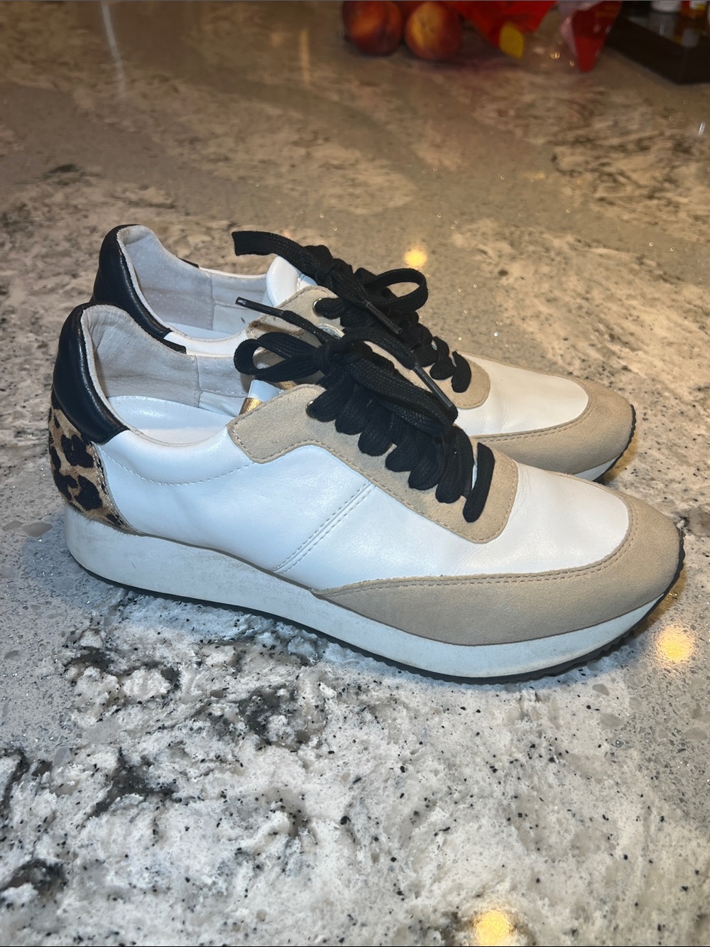 NEW Banana Republic Women's Essential Trainers Suede Leopard Heel White Tan 7.5
